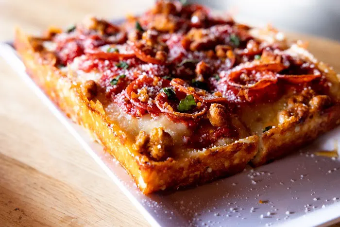 Square Slice Pizzeria Picture 1