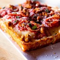 Square Slice Pizzeria ico