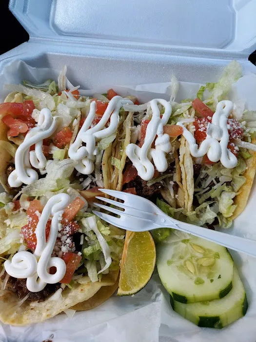 El Huarache Veloz Taco Stand Picture 1
