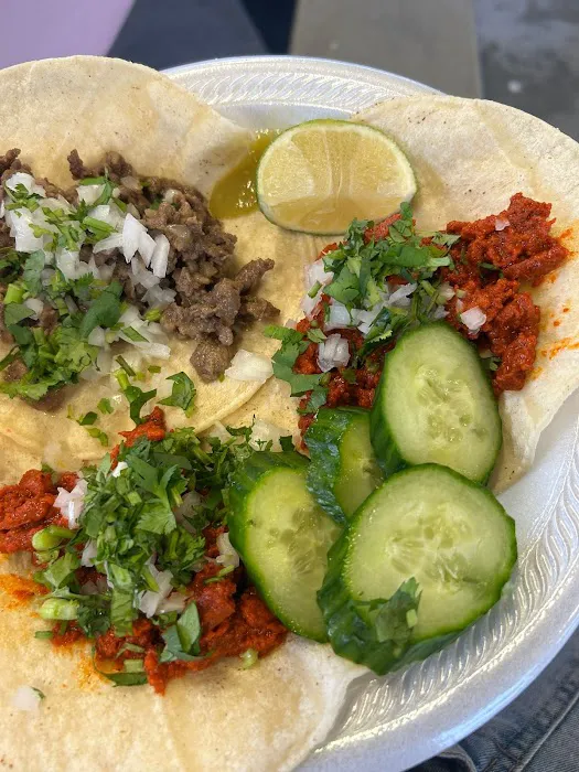 Taquería melanie mexican food truck Picture 5
