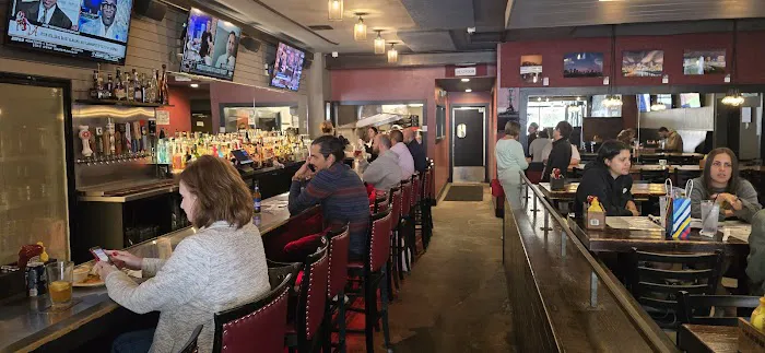 Press Pub On 5th - Grandview Picture 4