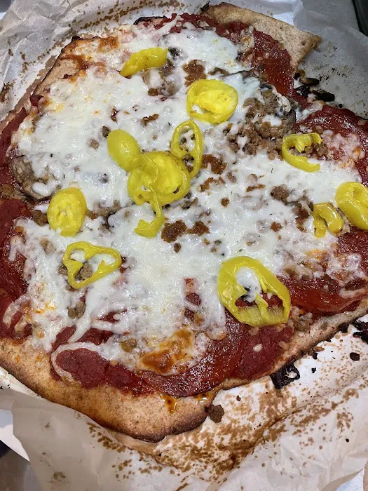 Mama Mimi's Take 'N Bake Pizza - Grandview - Columbus, OH Picture 4