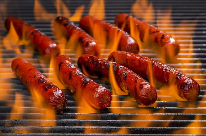 Hot Dog Wally's Picture 1