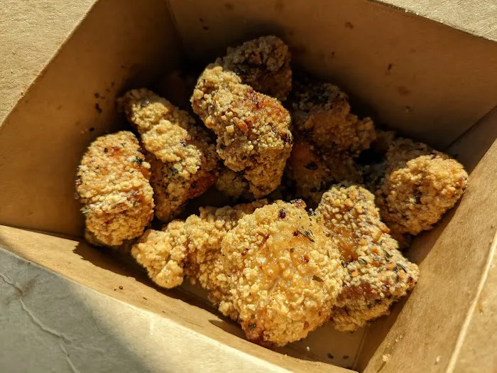 Chicken & Tea Picture 9