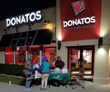 Donatos Pizza