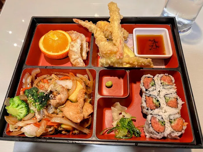 Moshi Sushi Bar Picture 4