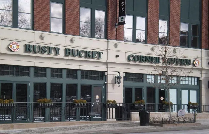 Rusty Bucket Restaurant and Tavern Picture 1