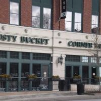 Rusty Bucket Restaurant and Tavern ico