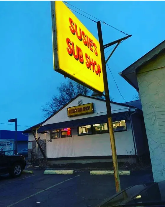 Susie's Sub Shop Picture 4