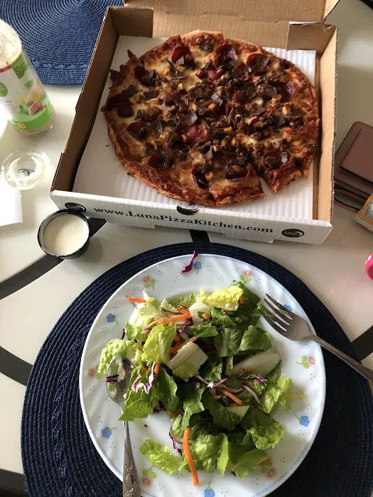 Halal Pizza Cafe Picture 9