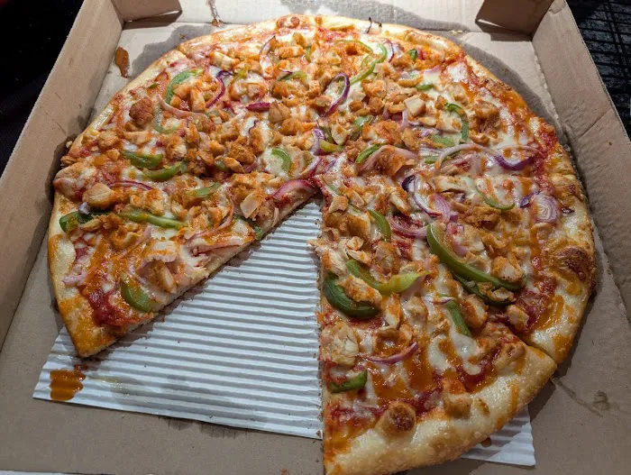 Auzy’s Pizza & Chicken Picture 1