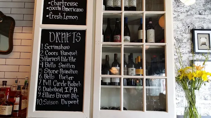Harvest Bar + Kitchen - Clintonville Picture 10