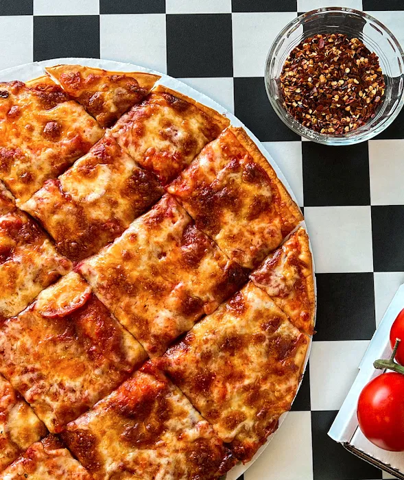 Josie's Pizza Hilltop Picture 3