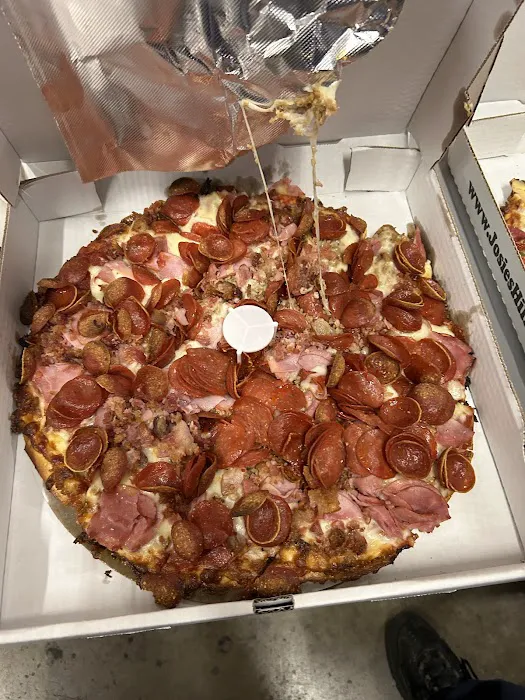 Josie's Pizza Hilltop Picture 1