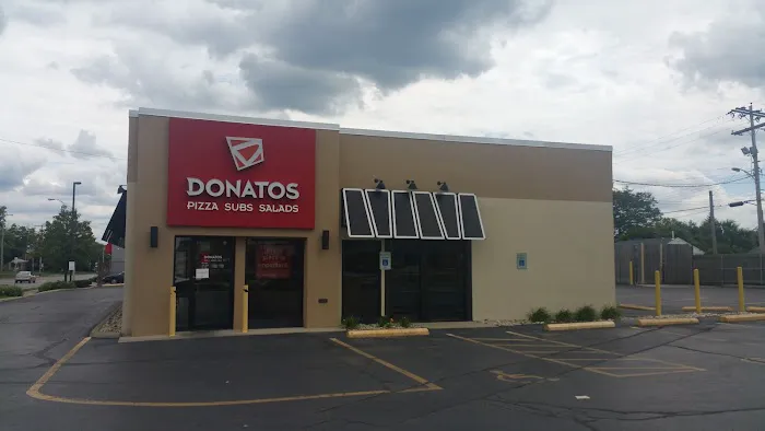 Donatos Pizza Picture 1