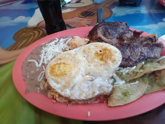 EL JALICIENSE Picture 4