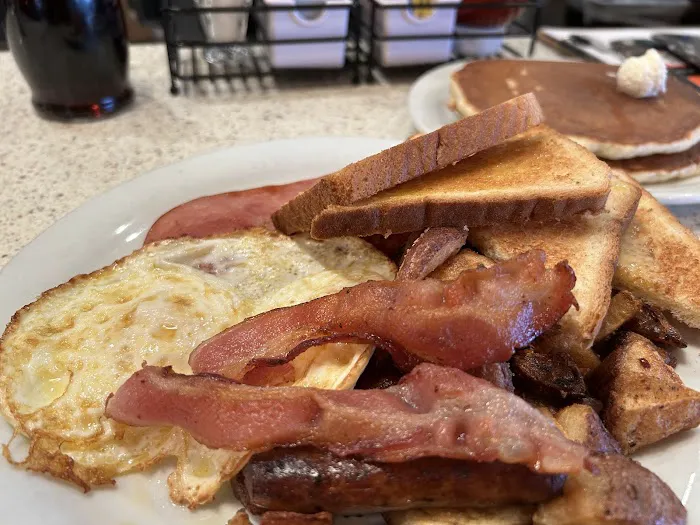 Denny's Picture 6