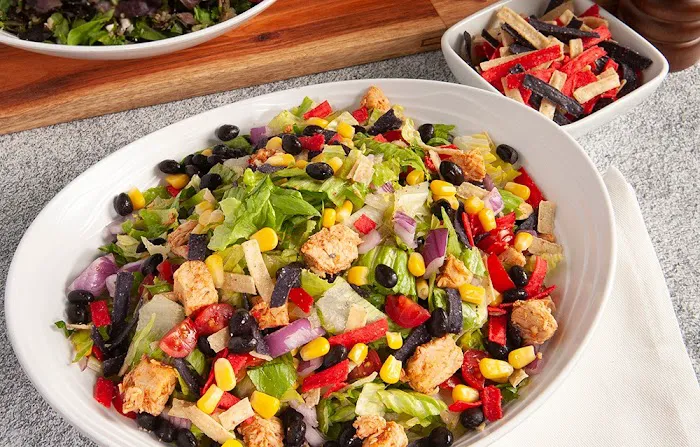CHOP5 Salads & Bowls Picture 2