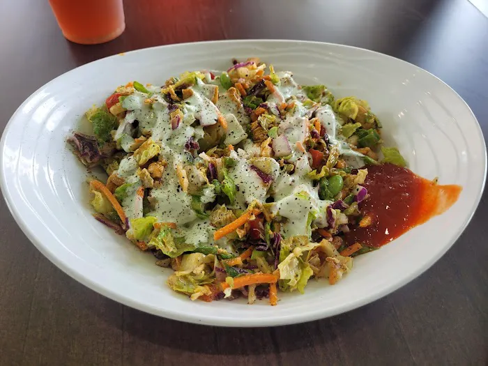 CHOP5 Salads & Bowls Picture 5