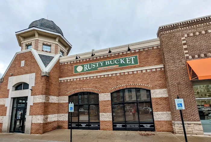 Rusty Bucket Restaurant and Tavern Picture 2