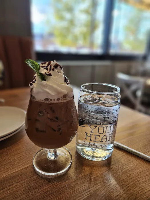 Tupelo Honey Southern Kitchen & Bar Picture 2