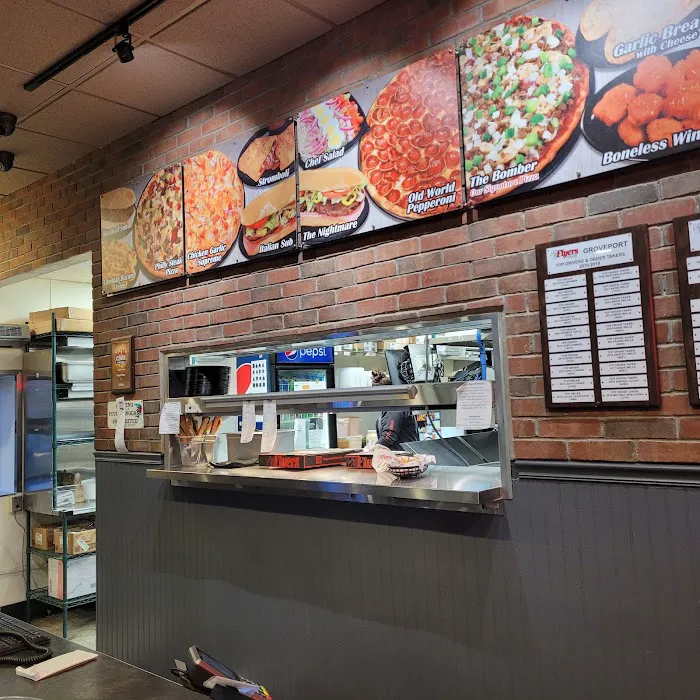 Flyers Pizza Groveport Picture 5