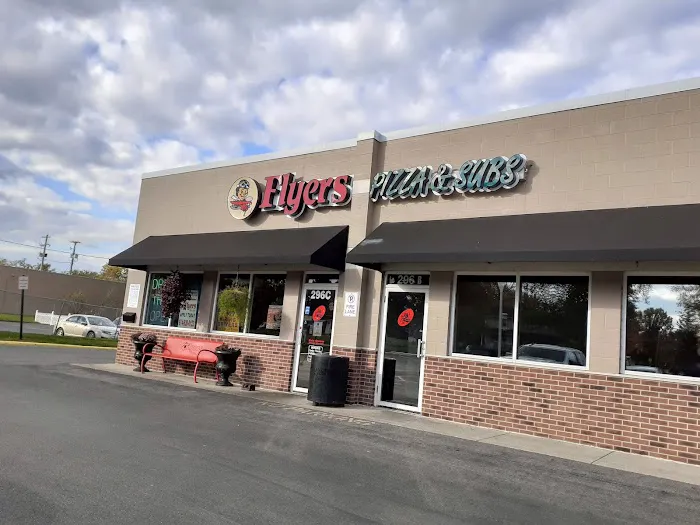 Flyers Pizza Groveport Picture 2