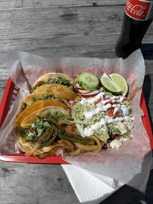 Taqueria Dos Hermanas Picture 3