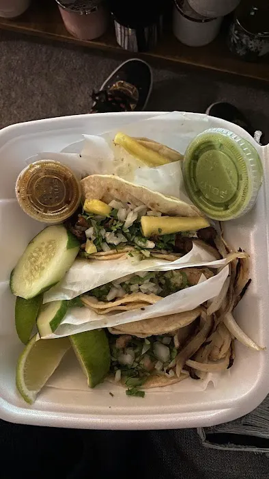 Mexpress Taqueria Picture 9