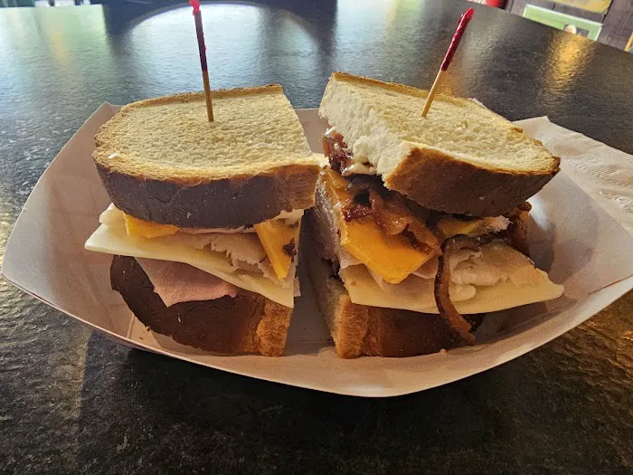 Smith's Restaurant and Deli Picture 1