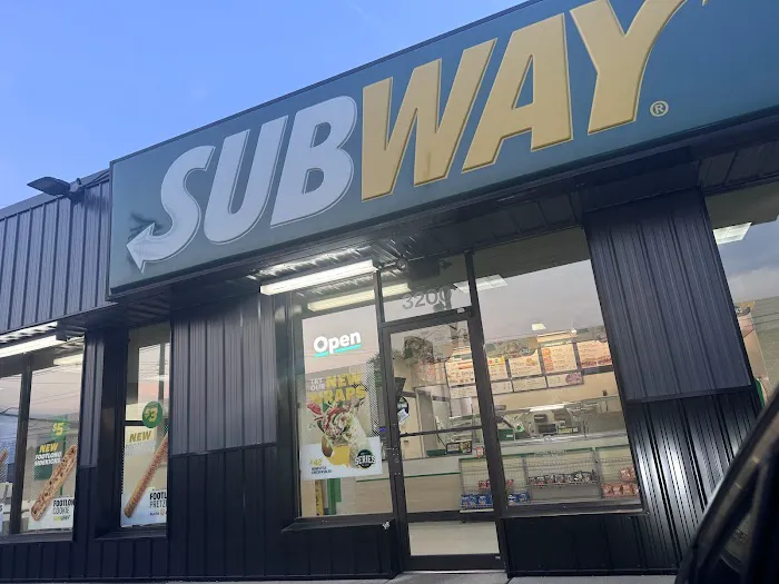 Subway Picture 2