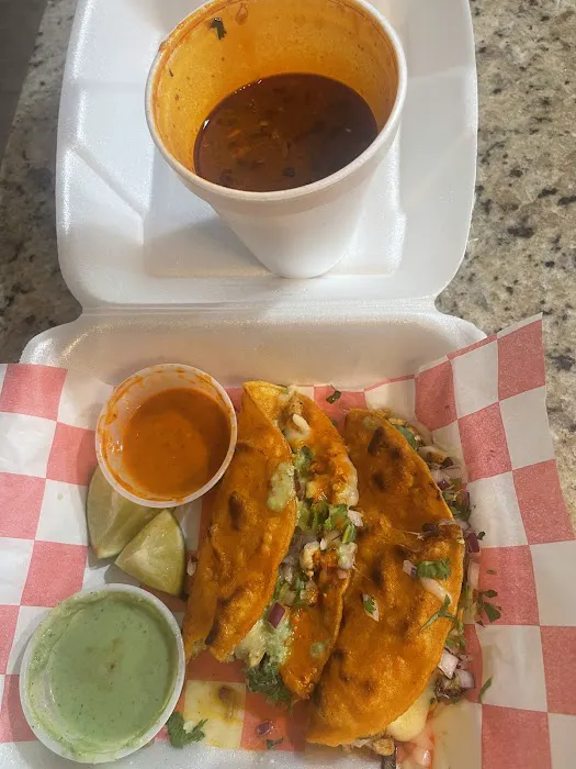 Los Agavez Taqueria Picture 2