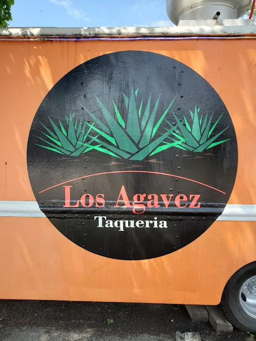 Los Agavez Taqueria Picture 3