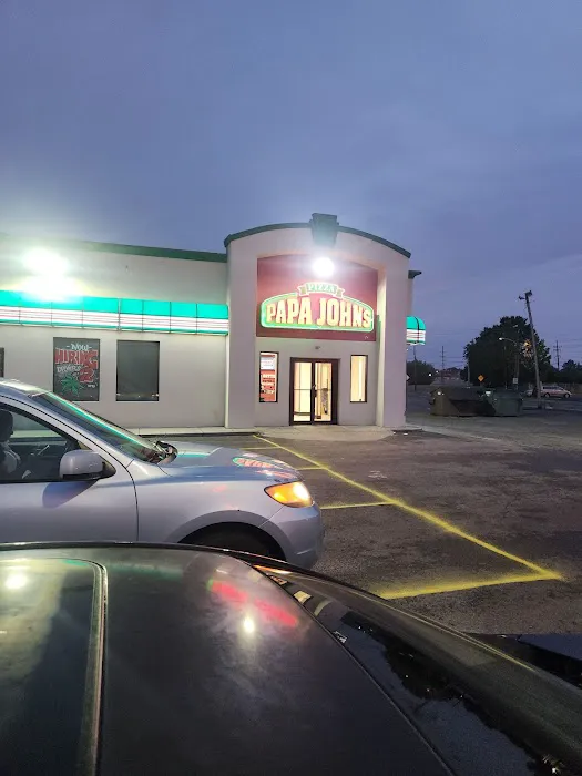 Papa Johns Pizza Picture 2