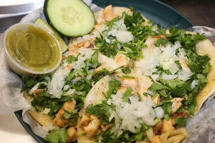Chikys Tacos Picture 2