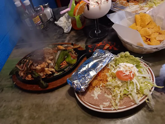 Los Mariachis Mexican Restaurant Picture 2