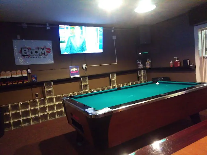 Retro Lounge Columbus Picture 6