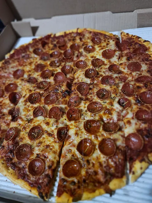 Givanni's Pizzeria Picture 8