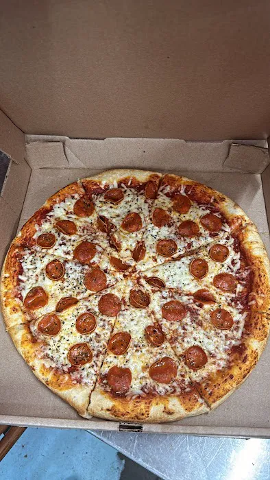 Brooklyn pizzeria Picture 3