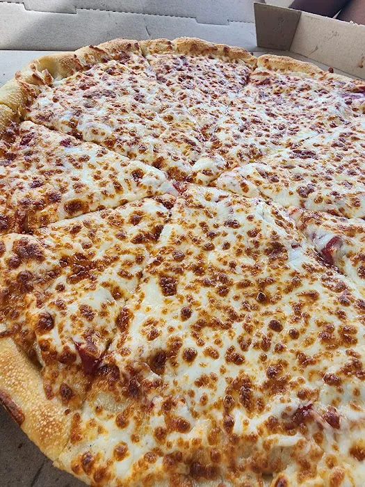 Little Caesars Pizza Picture 3