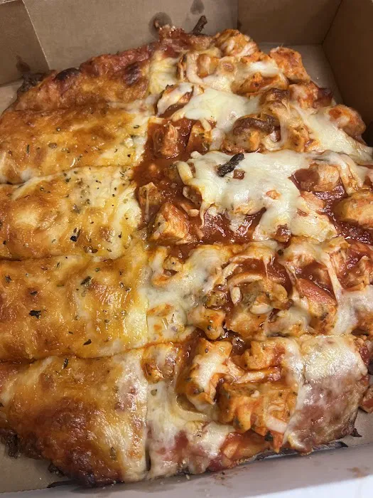 Massey's Pizza - Whitehall Picture 1