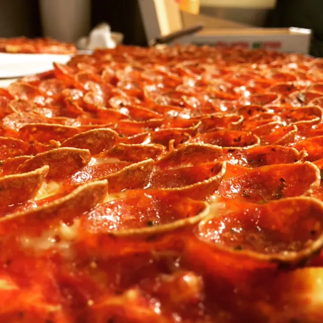 Massey's Pizza - Whitehall Picture 7