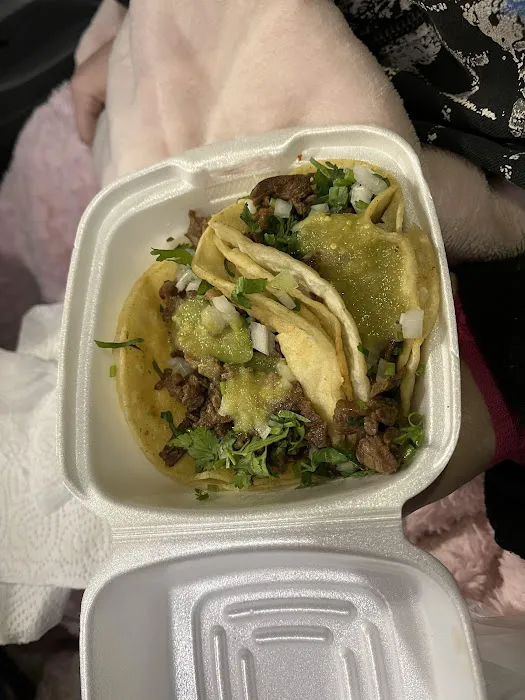 Lexi's Tacos Picture 3