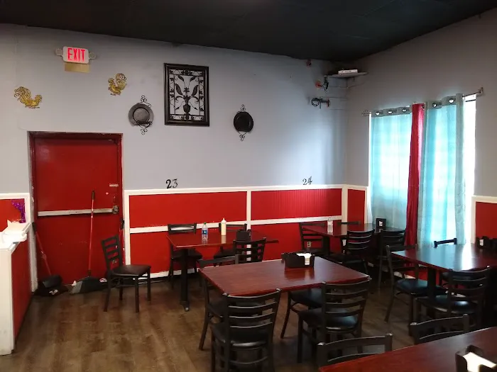 African Paradise Restaurant Picture 2