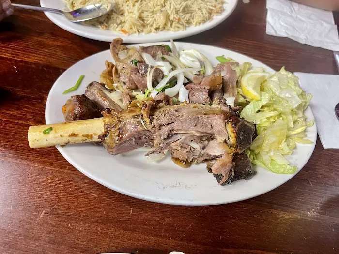 African Paradise Restaurant Picture 3