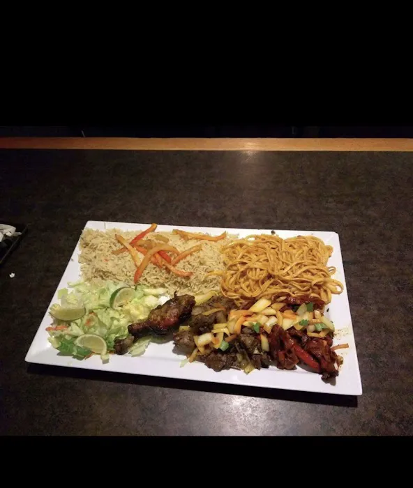 African Paradise Restaurant Picture 8
