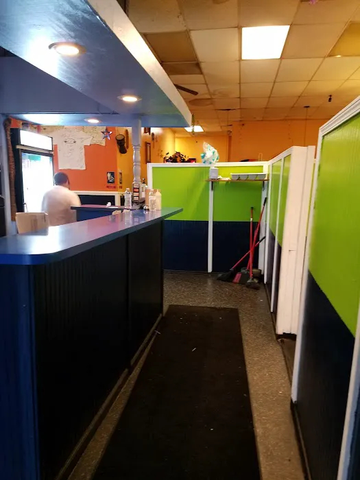 African Paradise Restaurant Picture 7