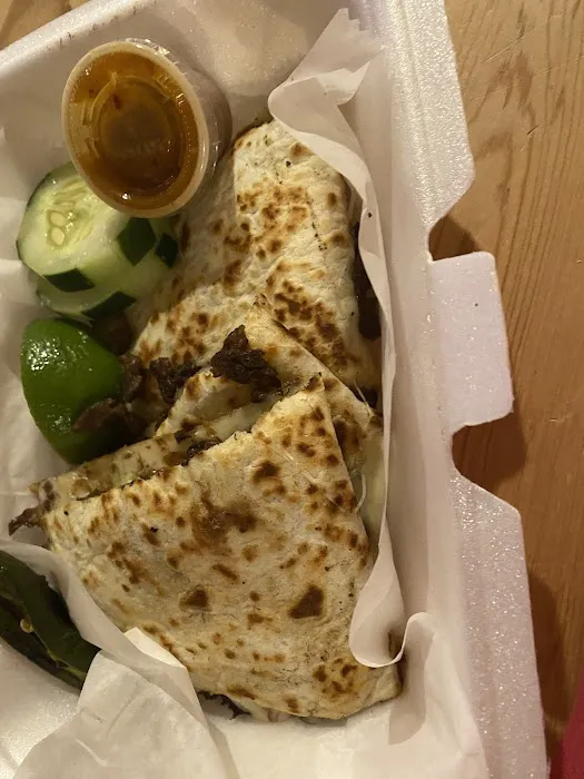 Taco Nazo (Taco Truck) Picture 7