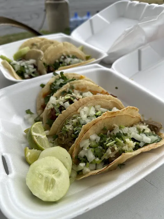 Xochimilco Taqueria Picture 4