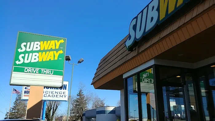 Subway Picture 10